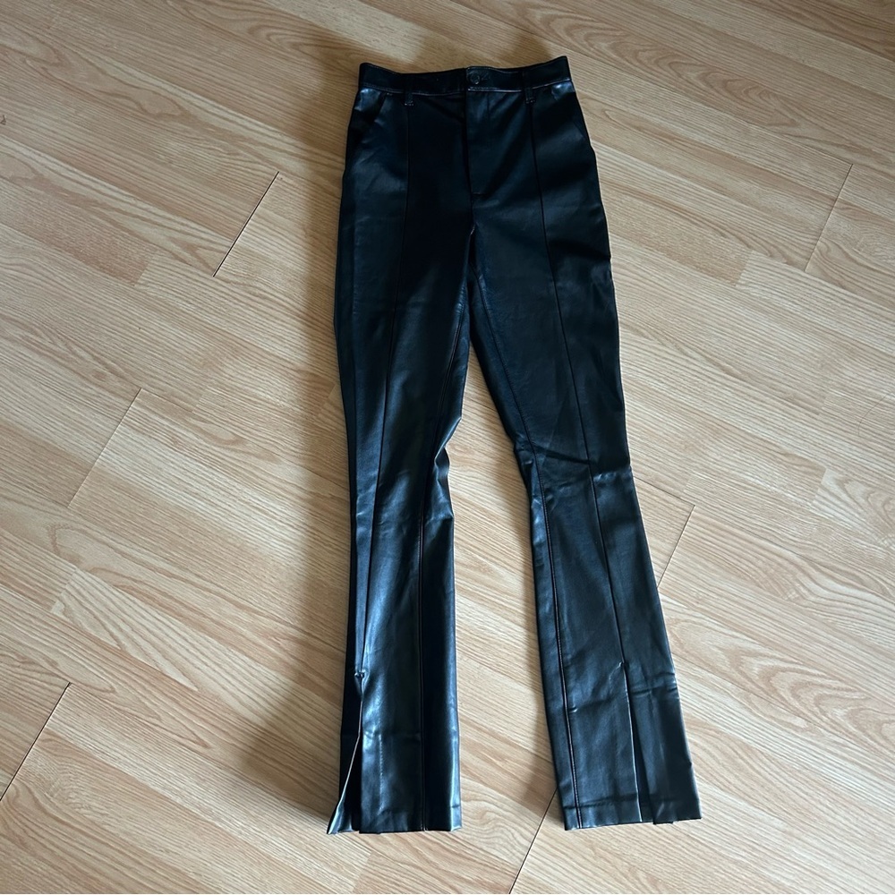Abercrombie & Fitch Skinny Ultra High Rise Faux Leather Pants Size 26/2